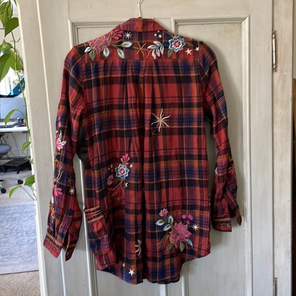 Johnny Was Workshop flannel shirt size XXS runs big - Picture 2 of 7